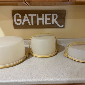Vintage Tupperware cake carriers in harvest gold. 3 in bundle